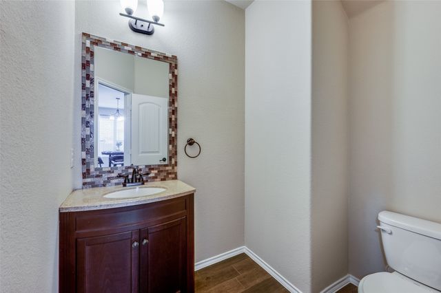 200 Mount Olive Avenue, Mckinney, TX 75072