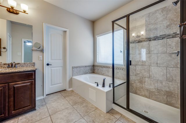 200 Mount Olive Avenue, Mckinney, TX 75072