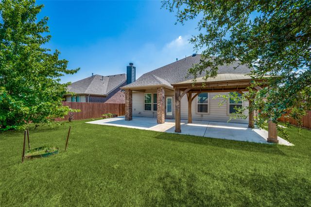 200 Mount Olive Avenue, Mckinney, TX 75072