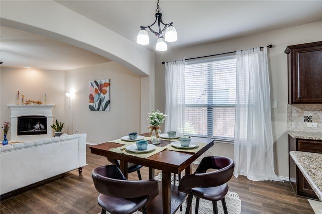 200 Mount Olive Avenue, Mckinney, TX 75072
