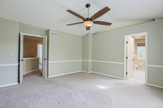 10152 Timberview Court, Woodlawn, OH 45215