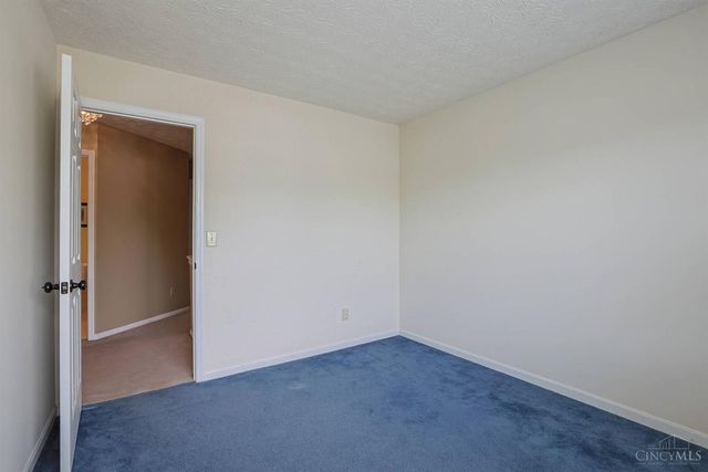 10152 Timberview Court, Woodlawn, OH 45215