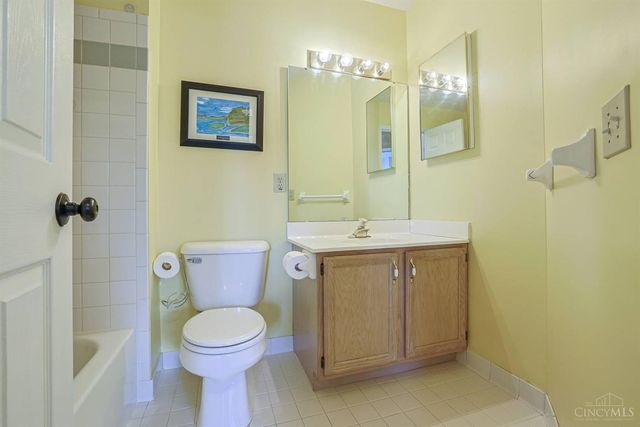 10152 Timberview Court, Woodlawn, OH 45215