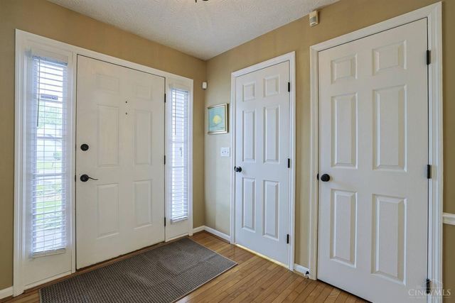 10152 Timberview Court, Woodlawn, OH 45215