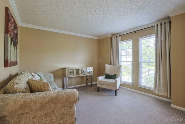 10152 Timberview Court, Woodlawn, OH 45215