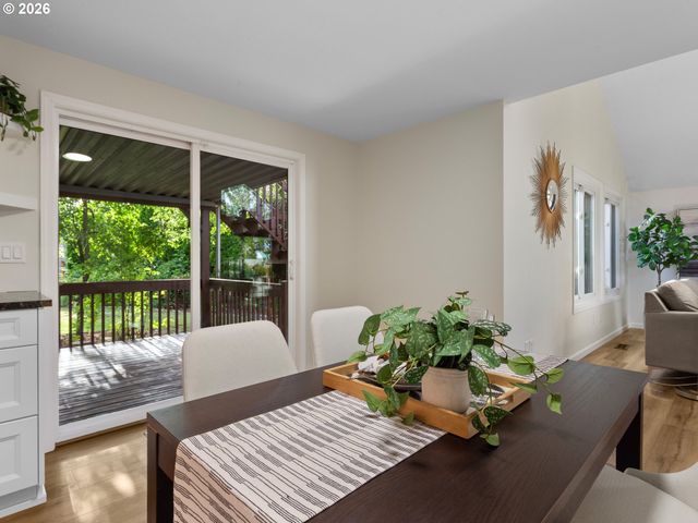 2243 Nw NORMAN Ave, Gresham, OR 97030