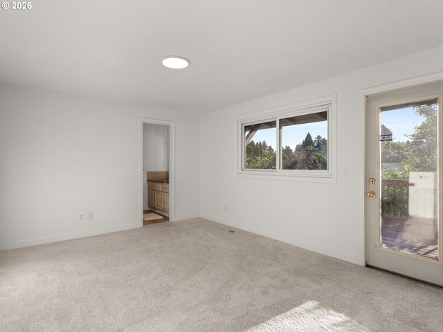 2243 Nw NORMAN Ave, Gresham, OR 97030