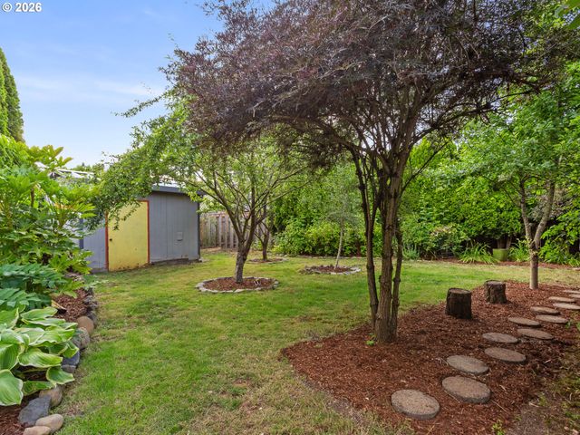 2243 Nw NORMAN Ave, Gresham, OR 97030