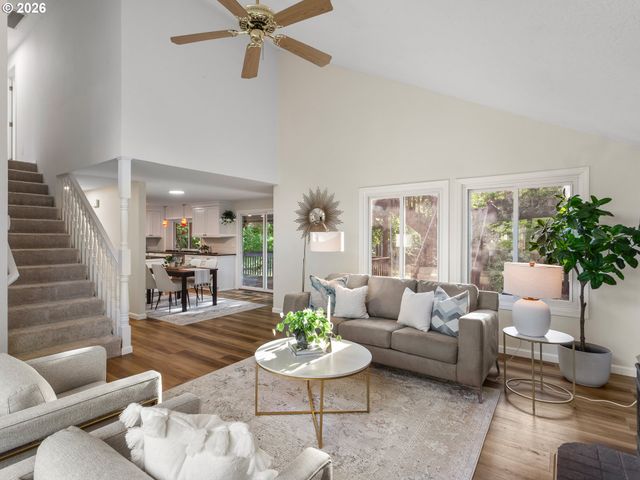 2243 Nw NORMAN Ave, Gresham, OR 97030