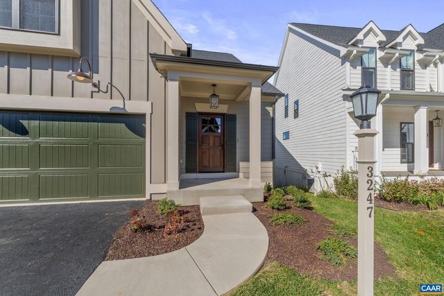 3225 CLIFFSTONE BLVD, Charlottesville, VA 22911
