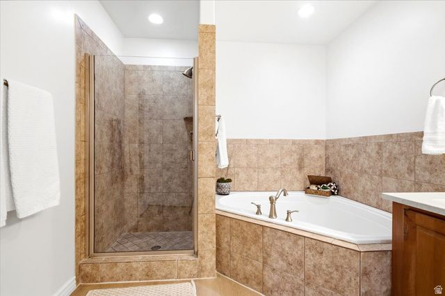 1339 E LAKE SPRINGS LN, Holladay, UT 84117