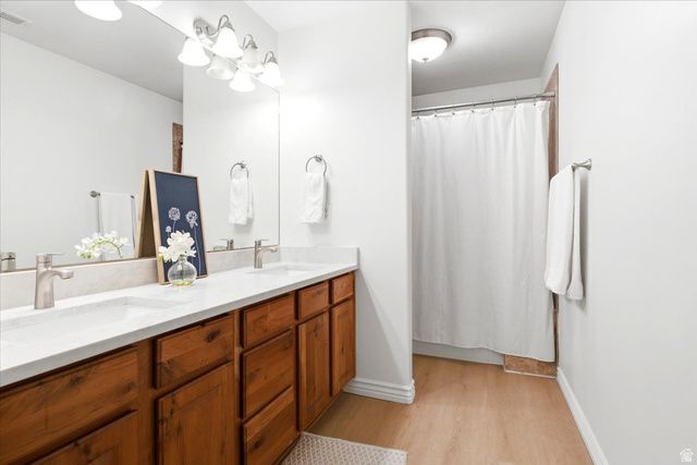 1339 E LAKE SPRINGS LN, Holladay, UT 84117