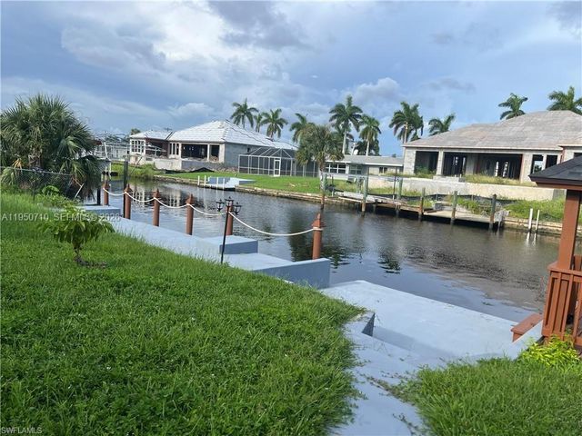 5313 Bayview Court, Cape Coral, FL 33904