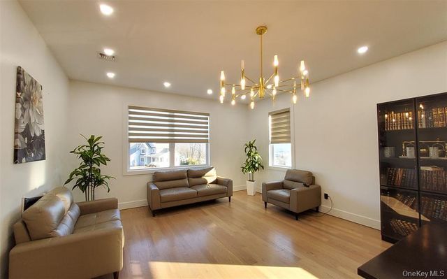 27 Catskill High Rail, Monroe, NY 10950