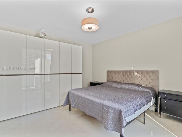 1945 S Ocean Dr 404, Hallandale Beach, FL 33009