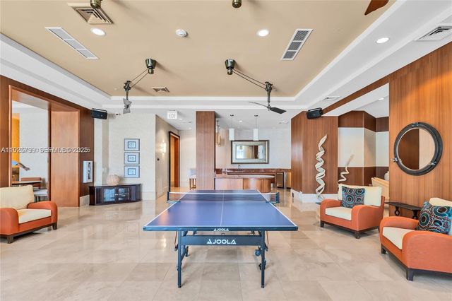 1945 S Ocean Dr 404, Hallandale Beach, FL 33009