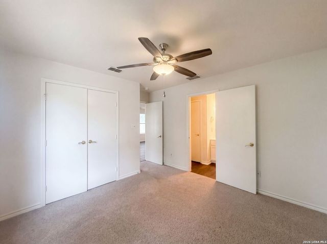 721 ROOSEVELT DR, Seguin, TX 78155