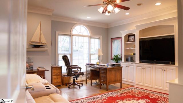 138 South Oak Pointe Drive, Seneca, SC 29672