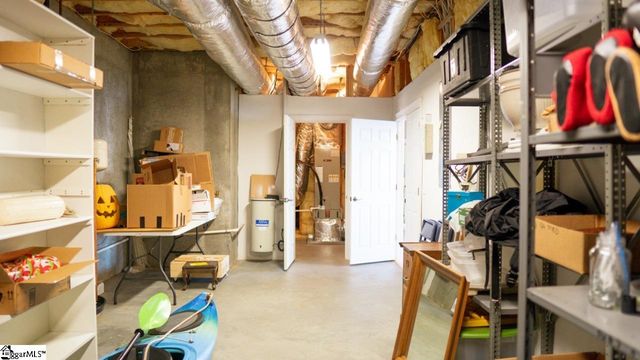 138 South Oak Pointe Drive, Seneca, SC 29672