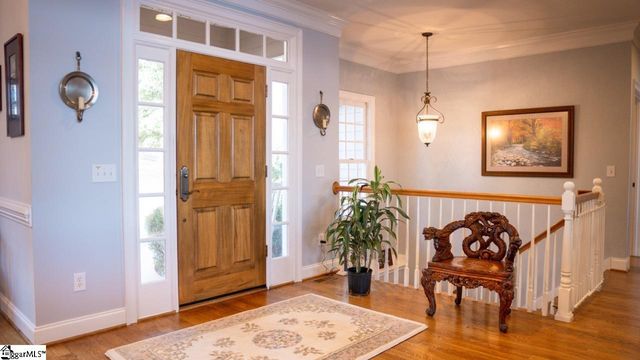 138 South Oak Pointe Drive, Seneca, SC 29672