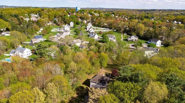 3 Avalon Court, Methuen, MA 01844