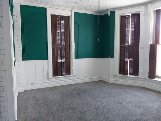 120 S Park Avenue, Rensselaer, IN 47978