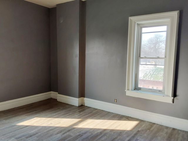 120 S Park Avenue, Rensselaer, IN 47978