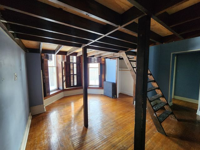 120 S Park Avenue, Rensselaer, IN 47978