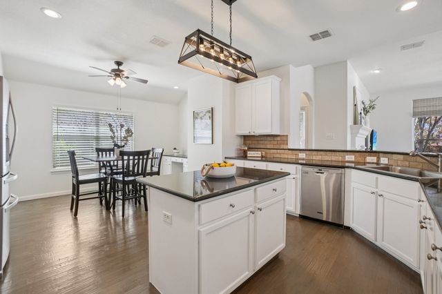 841 Brittany Way, Prosper, TX 75078