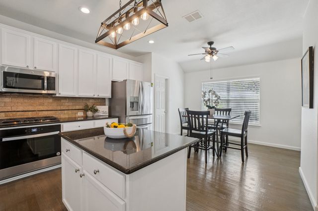 841 Brittany Way, Prosper, TX 75078