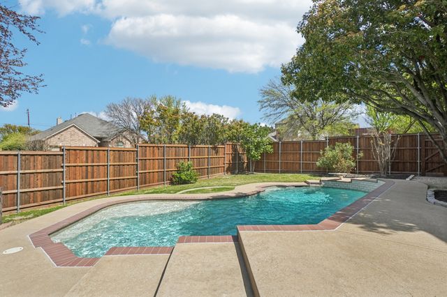 841 Brittany Way, Prosper, TX 75078