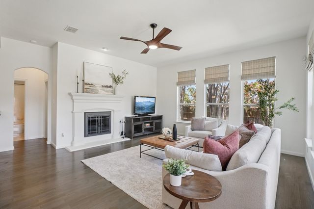 841 Brittany Way, Prosper, TX 75078