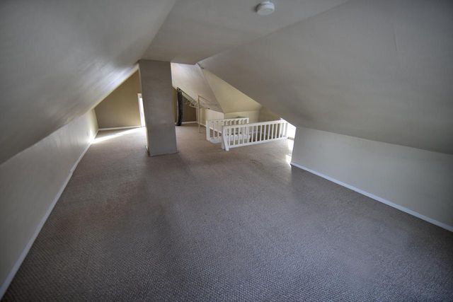 921 E Moreland BOULEVARD, Waukesha, WI 53186