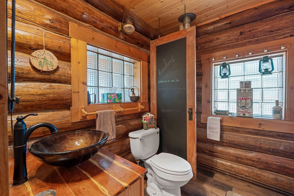 14550 Tepee Lake Road, Polebridge, MT 59928 photo 10