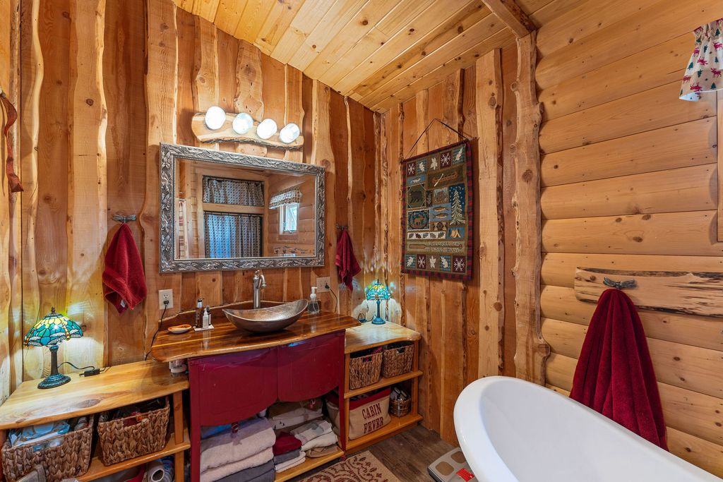 14550 Tepee Lake Road, Polebridge, MT 59928 photo 32