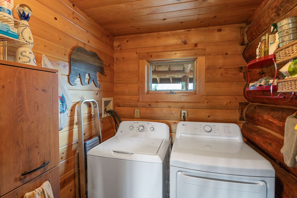 14550 Tepee Lake Road, Polebridge, MT 59928 photo 34