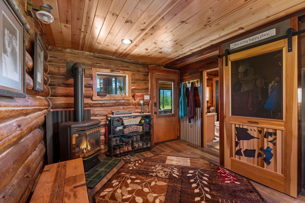 14550 Tepee Lake Road, Polebridge, MT 59928 photo 9