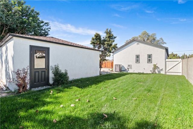 8172 Hazard, Midway City, CA 92683