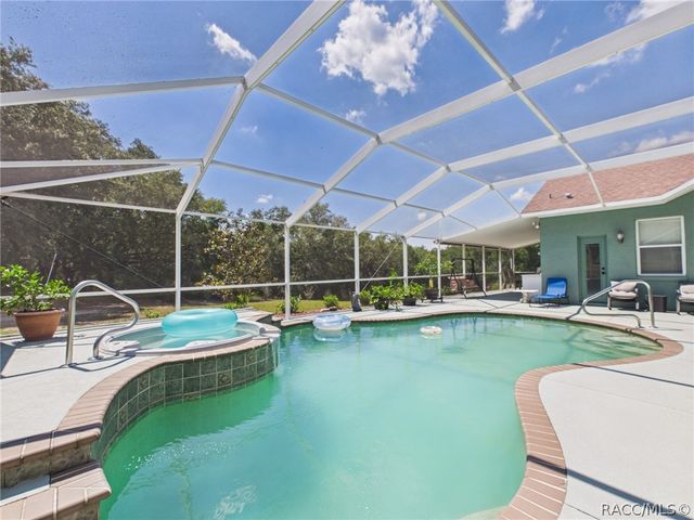 2932 N Clements Avenue, Hernando, FL 34442