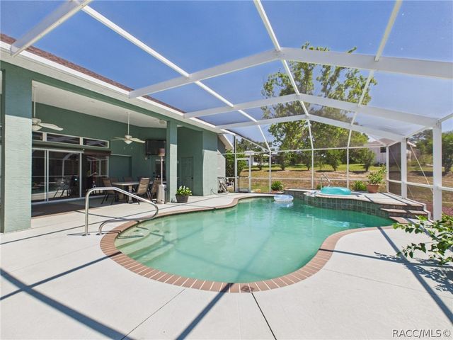 2932 N Clements Avenue, Hernando, FL 34442