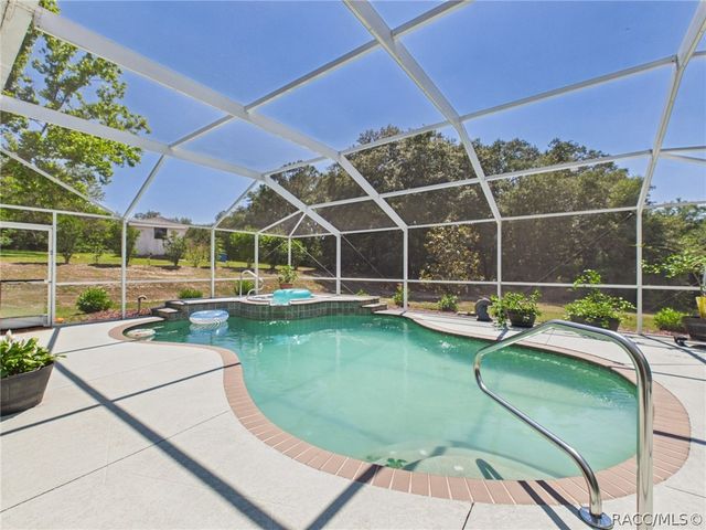 2932 N Clements Avenue, Hernando, FL 34442