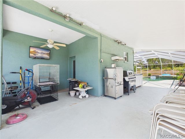 2932 N Clements Avenue, Hernando, FL 34442