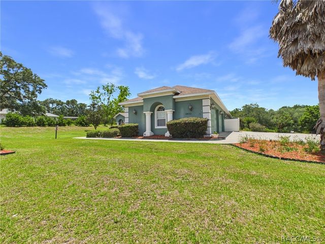 2932 N Clements Avenue, Hernando, FL 34442