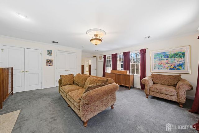 20 Sleepy Hollow Road, Denville, NJ 07834