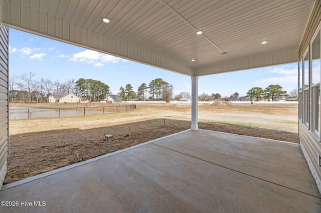 3500 Alberta Way, Ayden, NC 28513