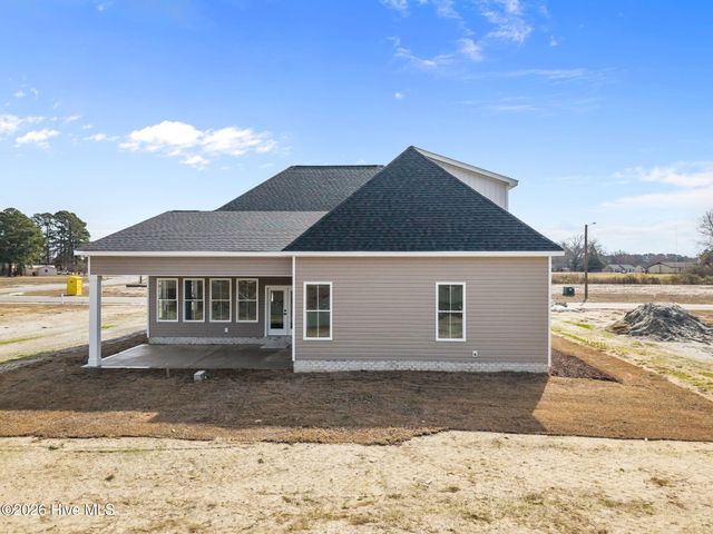 3500 Alberta Way, Ayden, NC 28513