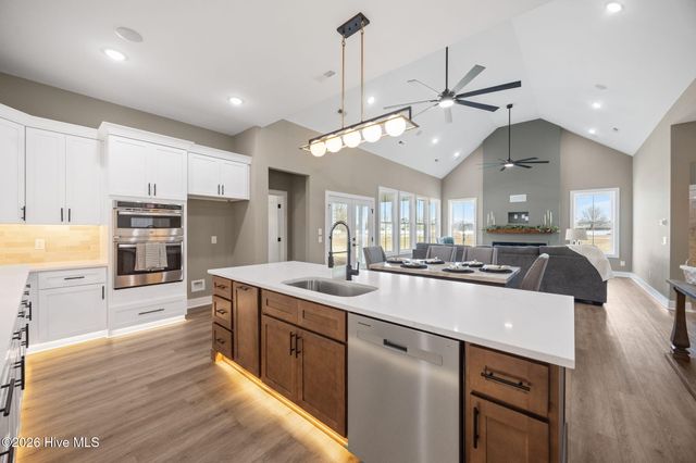 3500 Alberta Way, Ayden, NC 28513