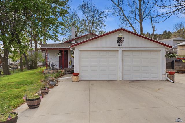 305 8TH, Sturgis, SD 57785