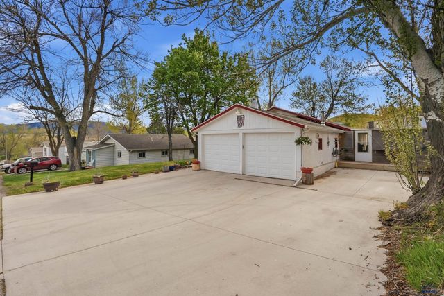 305 8TH, Sturgis, SD 57785
