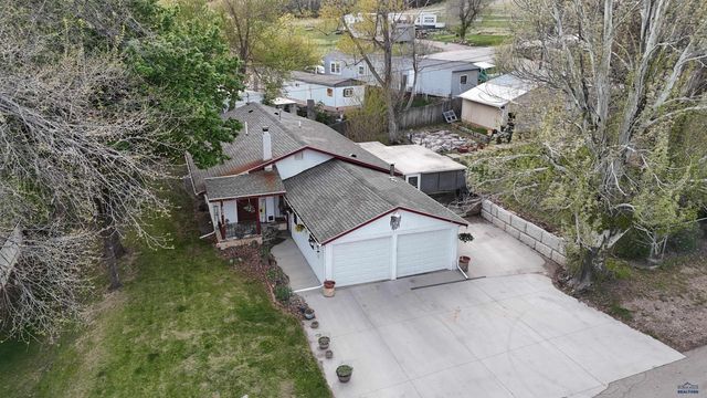 305 8TH, Sturgis, SD 57785